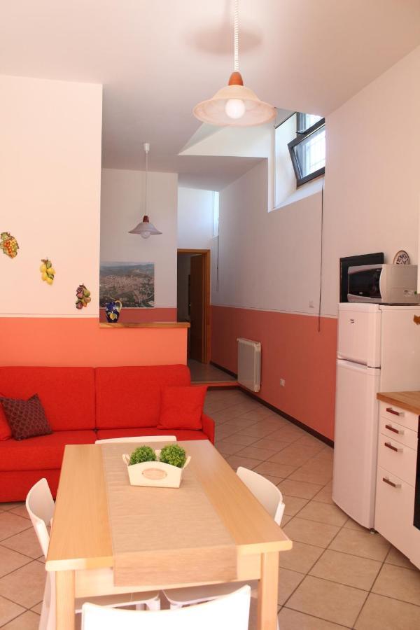 Appartement Il Turrione à Assise Extérieur photo