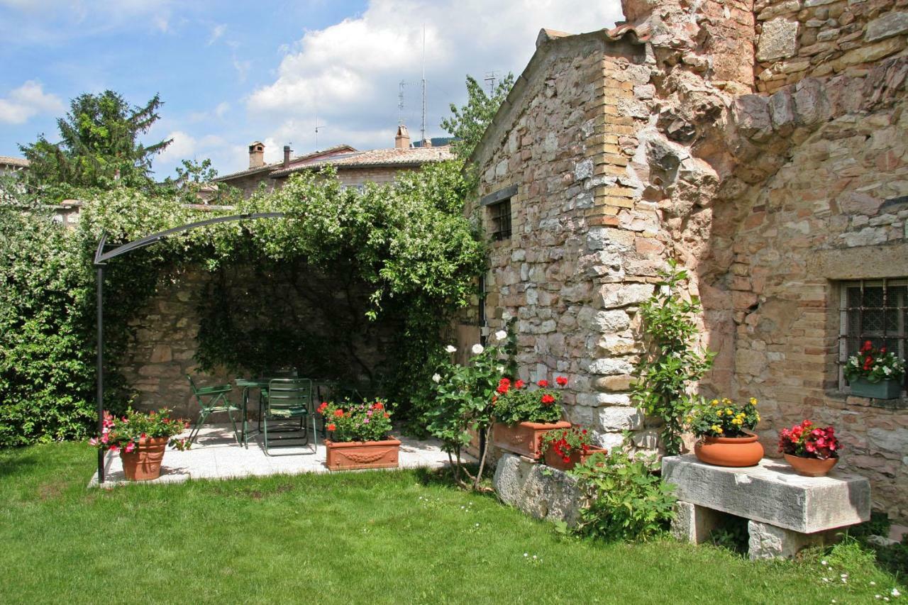 Appartement Il Turrione à Assise Extérieur photo